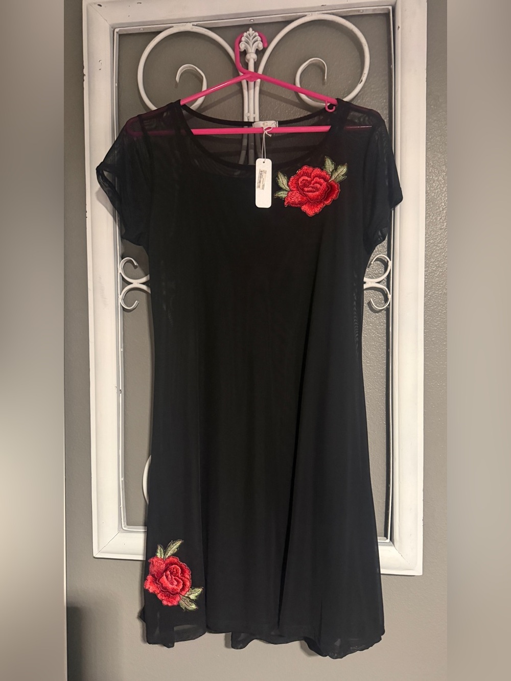 Black Women Dresses Black Mesh Dress with Red Rose Appliqués